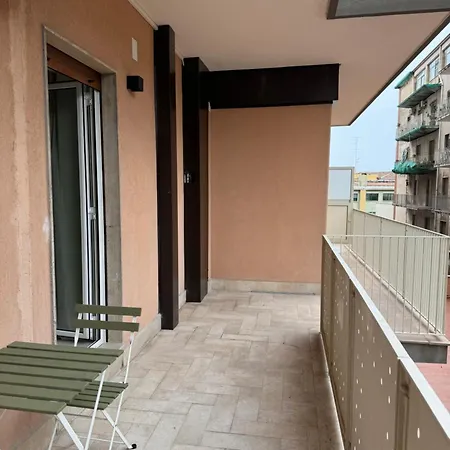 Dimora Dei Vespri 1 Guest house *